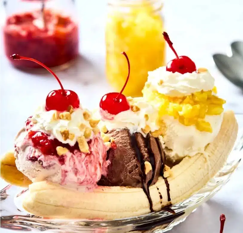 Banana Split Ice Cream: Ultimate Guide to a Classic Frozen Treat 2 Banana split ice cream recipe card